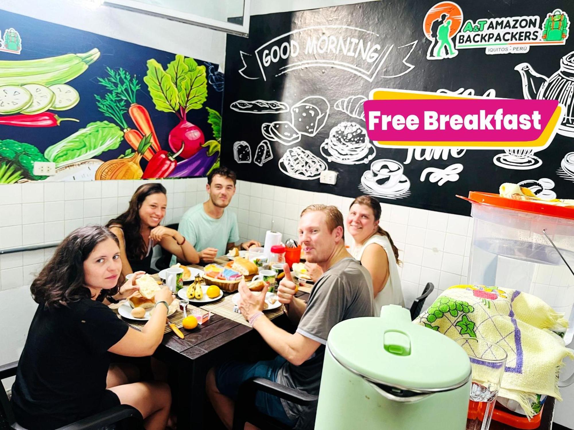 A&T Amazon Backpacker'S Bed and Breakfast Iquitos Eksteriør billede